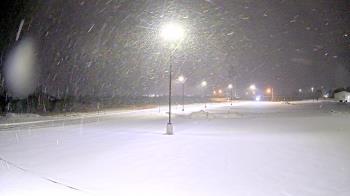 Weather camera view of Calcium Primary School.