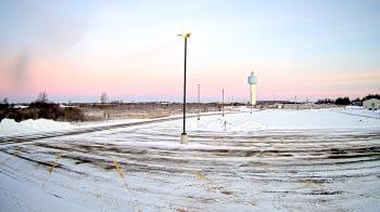 Weather camera view of Calcium Primary School.