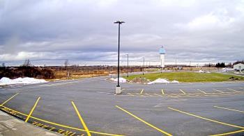 Weather camera view of Calcium Primary School.