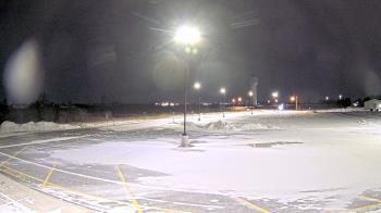 Weather camera view of Calcium Primary School.