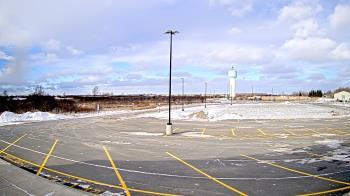 Weather camera view of Calcium Primary School.