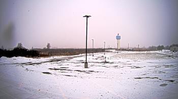 Weather camera view of Calcium Primary School.