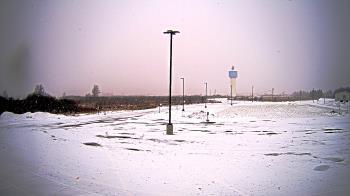 Weather camera view of Calcium Primary School.