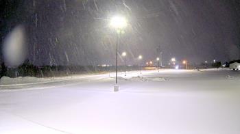 Weather camera view of Calcium Primary School.