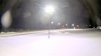 Weather camera view of Calcium Primary School.