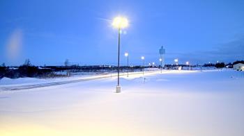 Weather camera view of Calcium Primary School.