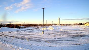 Weather camera view of Calcium Primary School.