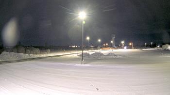 Weather camera view of Calcium Primary School.