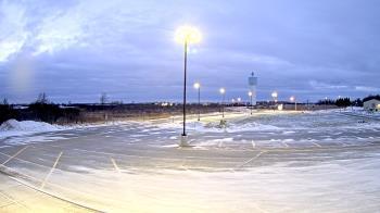 Weather camera view of Calcium Primary School.