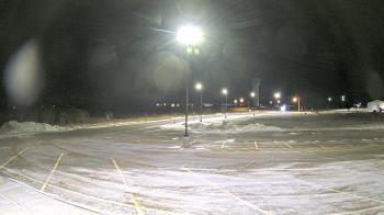 Weather camera view of Calcium Primary School.