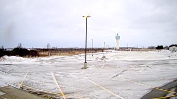 Weather camera view of Calcium Primary School.