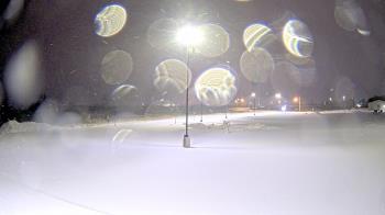 Weather camera view of Calcium Primary School.
