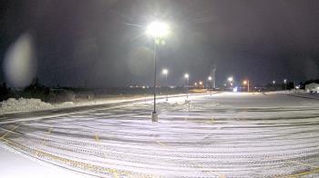 Weather camera view of Calcium Primary School.