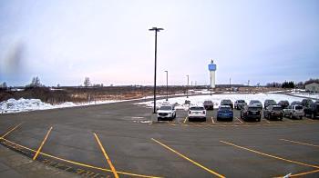 Weather camera view of Calcium Primary School.