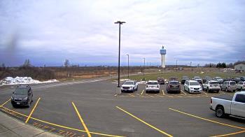 Weather camera view of Calcium Primary School.