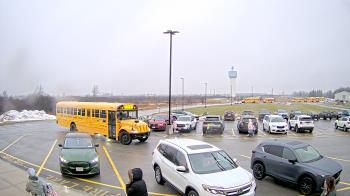 Weather camera view of Calcium Primary School.
