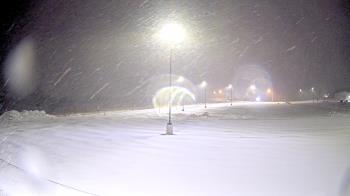 Weather camera view of Calcium Primary School.