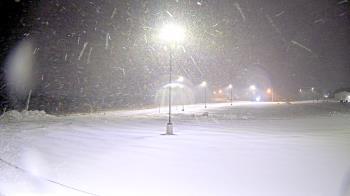 Weather camera view of Calcium Primary School.