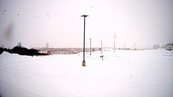 Weather camera view of Calcium Primary School.