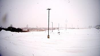 Weather camera view of Calcium Primary School.