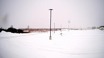 Weather camera view of Calcium Primary School.