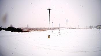 Weather camera view of Calcium Primary School.