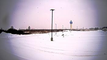 Weather camera view of Calcium Primary School.