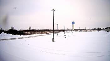 Weather camera view of Calcium Primary School.