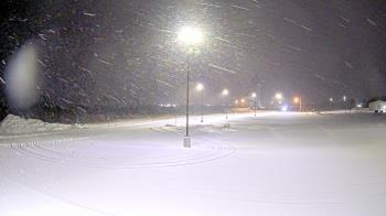 Weather camera view of Calcium Primary School.