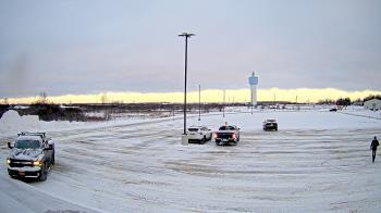 Weather camera view of Calcium Primary School.