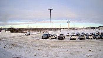Weather camera view of Calcium Primary School.