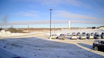 Weather camera view of Calcium Primary School.