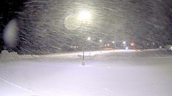 Weather camera view of Calcium Primary School.