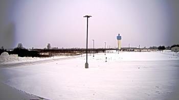 Weather camera view of Calcium Primary School.