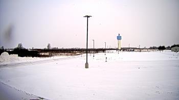 Weather camera view of Calcium Primary School.