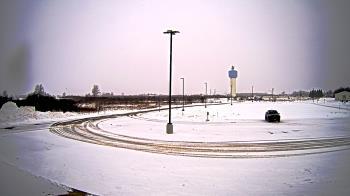 Weather camera view of Calcium Primary School.