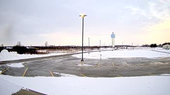 Weather camera view of Calcium Primary School.