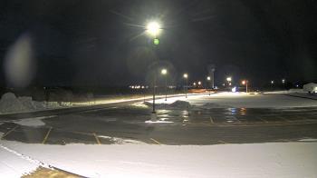 Weather camera view of Calcium Primary School.