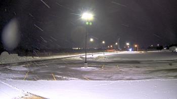 Weather camera view of Calcium Primary School.