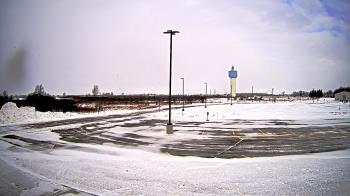 Weather camera view of Calcium Primary School.