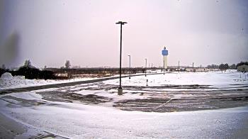 Weather camera view of Calcium Primary School.