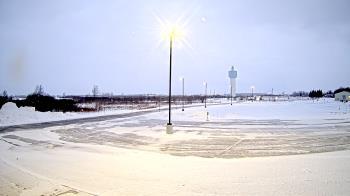 Weather camera view of Calcium Primary School.