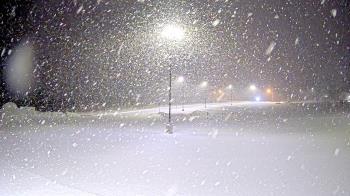 Weather camera view of Calcium Primary School.