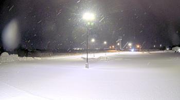 Weather camera view of Calcium Primary School.