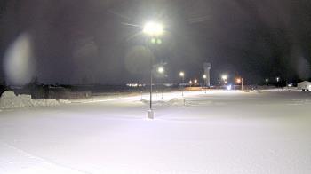 Weather camera view of Calcium Primary School.