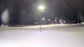 Weather camera view of Calcium Primary School.