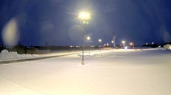 Weather camera view of Calcium Primary School.