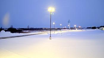 Weather camera view of Calcium Primary School.