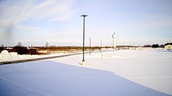 Weather camera view of Calcium Primary School.