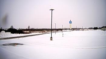Weather camera view of Calcium Primary School.